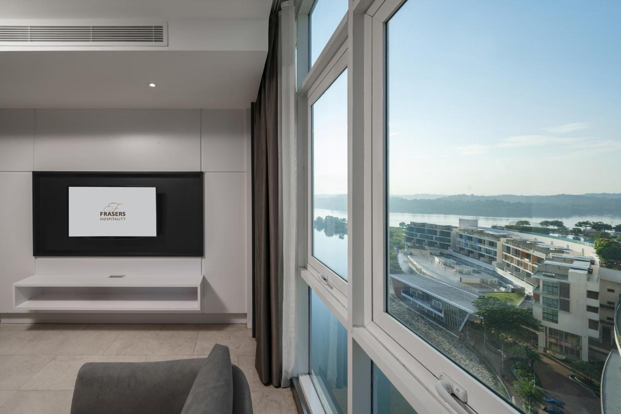 Fraser Place Puteri Harbour Nusajaya  Ngoại thất bức ảnh View from a suite